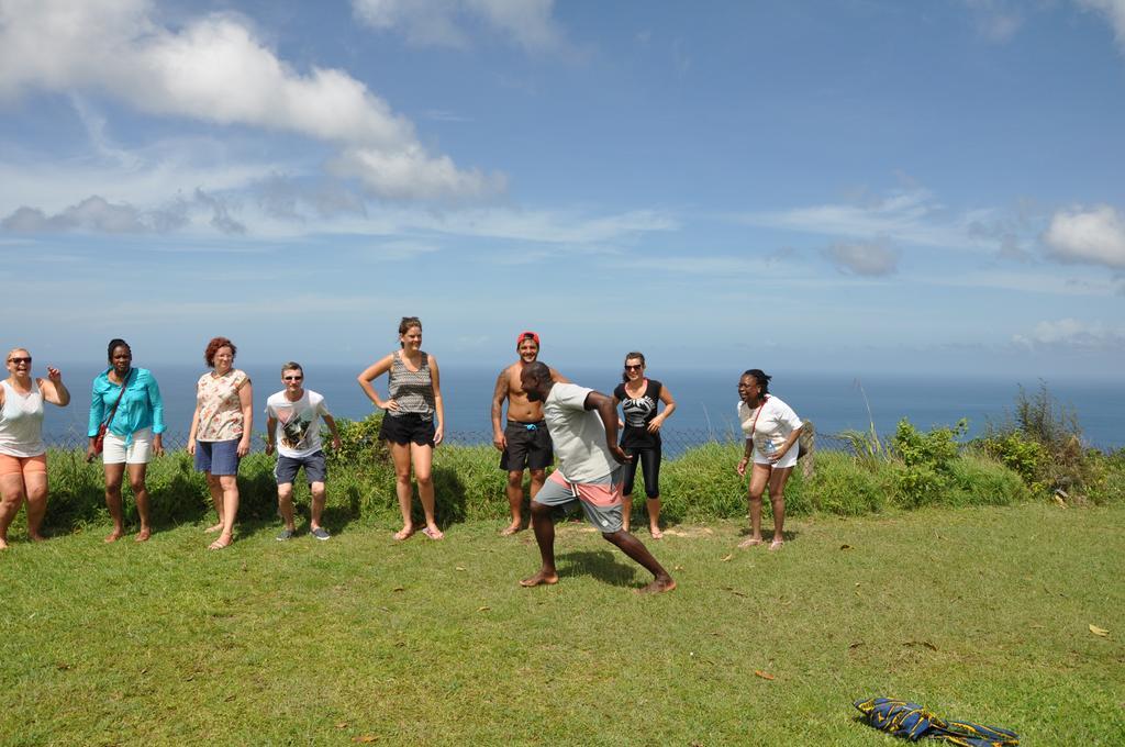 Fish Tobago Guesthouse Buccoo Exterior foto